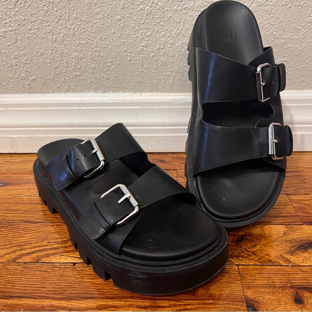 H & M slides